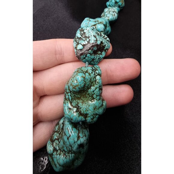 Rare Find Large Genuine Coral & Turquoise Beaded Necklace With Black Lava Stone - Picture 7 of 7